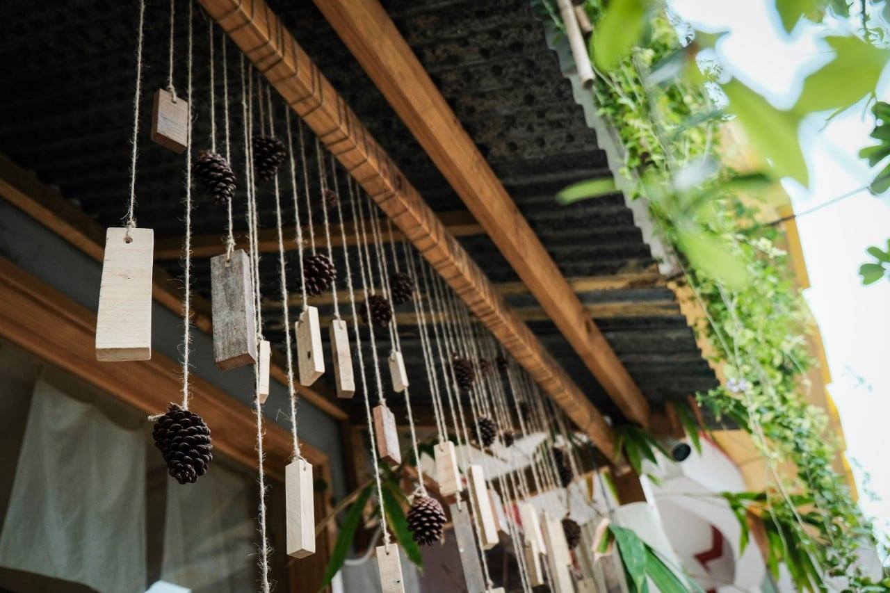 [☕️🇻🇳] 1976 Cà phê   🥤 Top1Coffee ☕️ “Anh từng xem một người là thế giới !
Anh từng yêu đậm sâu,
Họ nói anh xem tình yêu là trò chơi
Thật ra toàn thua cuộc thôi ” , shares-0✔️ , likes-11❤️️ , date-2021-03-29 01:11:00🇻🇳🇻🇳🇻🇳📰🆕