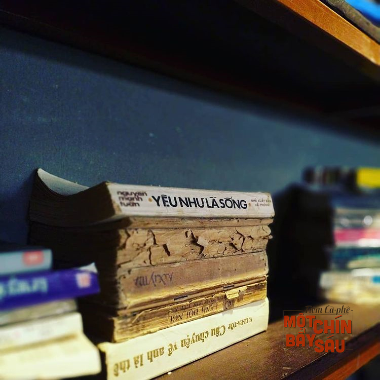 [☕️🇻🇳] 1976 Cà phê   🥤 Top1Coffee ☕️ “Anh từng xem một người là thế giới !
Anh từng yêu đậm sâu,
Họ nói anh xem tình yêu là trò chơi
Thật ra toàn thua cuộc thôi ” , shares-0✔️ , likes-11❤️️ , date-2021-03-29 01:11:00🇻🇳🇻🇳🇻🇳📰🆕
