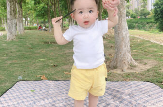 [🆕🇻🇳]  DaBi Kids – Thời trang trẻ em thiết kế 🧑‍🧒❤️️👶⭐️ XẢ BOM THU HỒI VỐN BÁN LỖ CHO BÉ
chỉ  #19k /1 áo
Chất cotton Hàng Loại 1, mềm mại, thấm hút mồ hôi tốt cho bé
Sờ vào là thấy mát rươ , shares-0✔️ , likes-15❤️️ , date-2021-04-08 10:53:13🇻🇳🇻🇳🇻🇳📰🆕