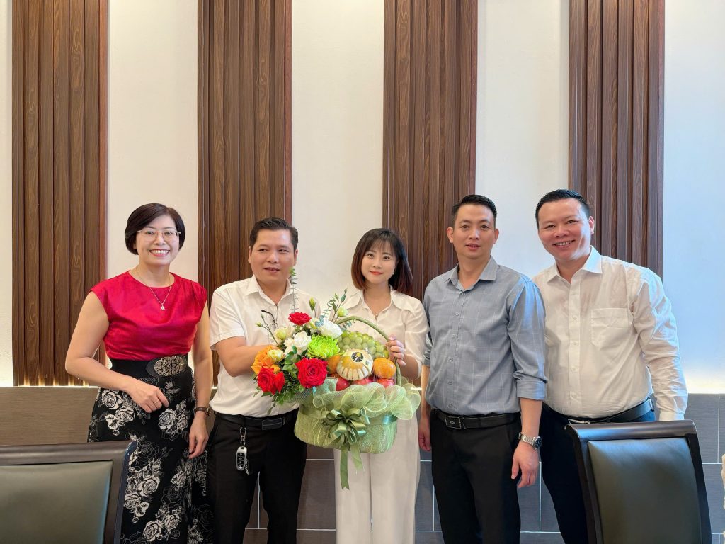 [🆕🇻🇳]Búp Store – Chuyên phụ kiện cho bé 🧑‍🧒❤️️👶⭐️ #149k #149k – Nhìn cái gam màu thôi là đủ cưng rồi ạ
CHẤT TƠ THÊU HOA MÀU CÀ RỐT SIÊU NỔI BẬT
Bảng sz kham khảo:
Size 100: 8-11kg
Size 110: 11-1 , shares-1✔️ , likes-16❤️️ , date-2024-10-30 16:34:46🇻🇳🇻🇳🇻🇳📰🆕