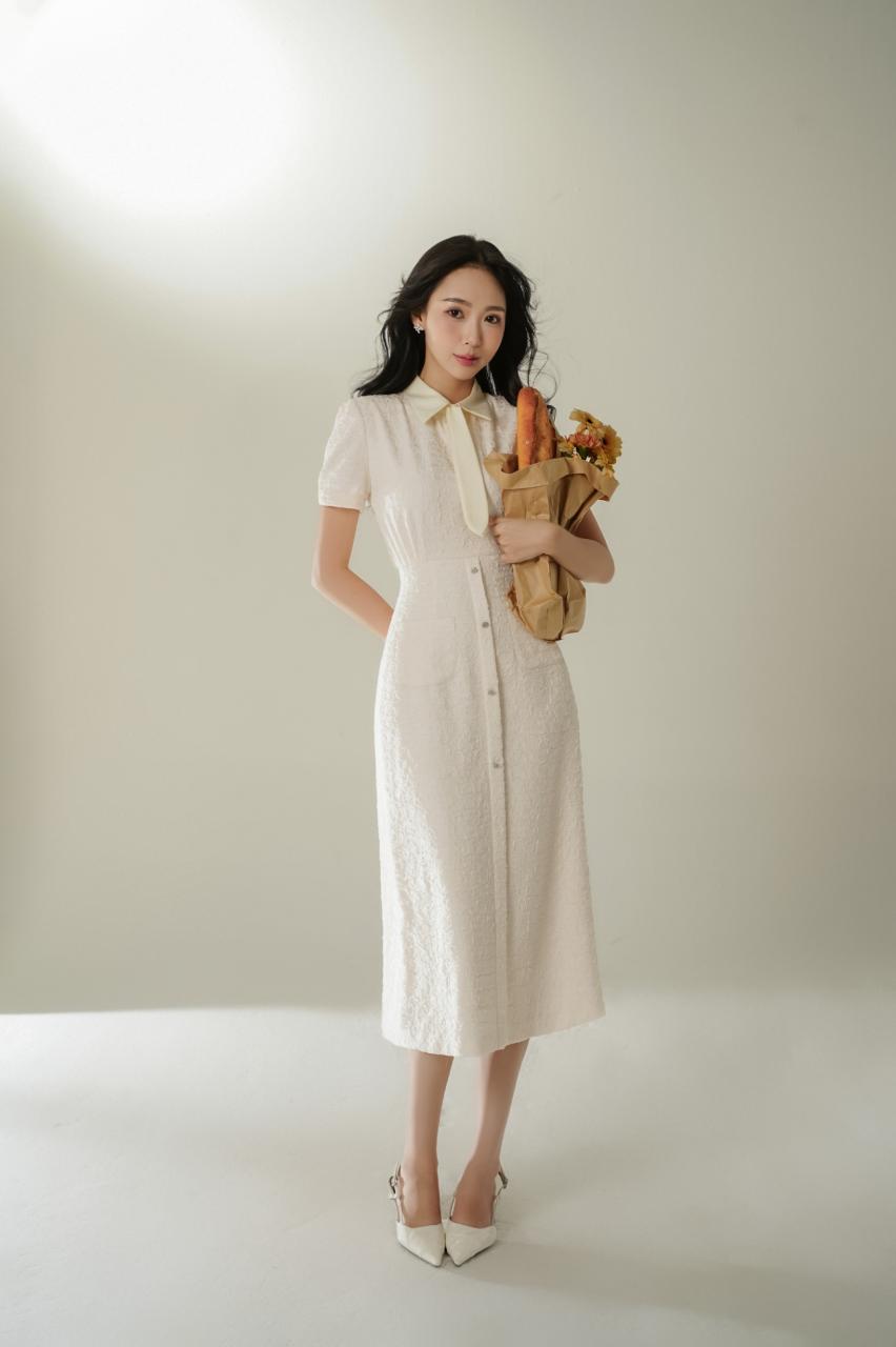 FALLING FOR FALL COLLECTION