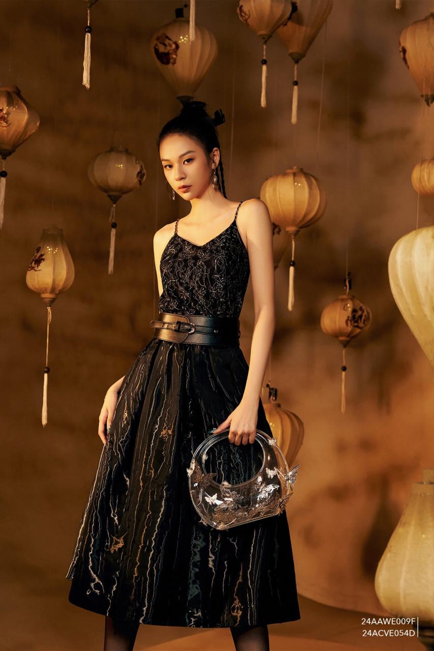 [🛒🇻🇳]Áo hai dây, 24AAWE009F – Eva De Eva , SKU – – evadeeva.com.vn 🇻🇳🛒Top1Shop🛒 🇻🇳Top1Vietnam🇻🇳 🛍🛒🇻🇳