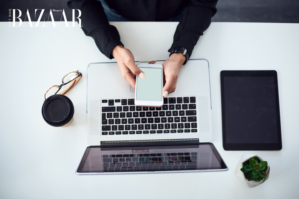 9 tác hại của điện thoại thông minh “tàn phá” sức khỏe ra sao? [🆕🇻🇳] bazaarvietnam.vn