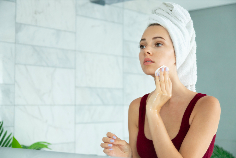 Cách xử lý hiệu quả khi mặt bị rát