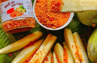 [🆕🇻🇳] Muối Ớt Siêu Ngon 🍔 Top1Food 🍜  Ngoài chấm trái cây ra MUỐI ỚT SIÊU NGON còn có thể làm các món như
– Gà nướng muối ớt
-Tôm  nướng muối ớt
-Sườn  nướng muối ớt
-Cá nướng muối ớt . , shares-3✔️ , likes-16❤️️ , date-2022-05-11 14:08:57🇻🇳🇻🇳🇻🇳📰🆕