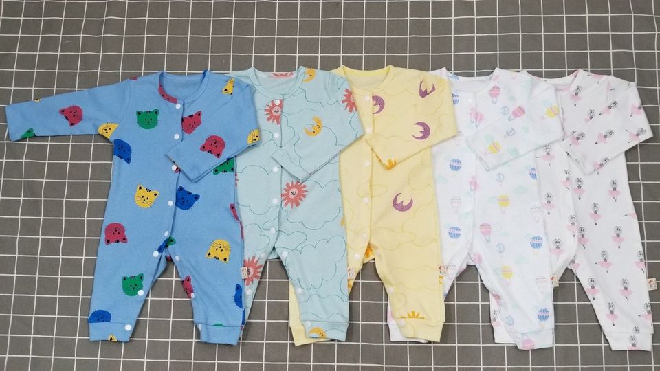 [🆕🇻🇳]  SiHuBaby – Shop Đồ Mẹ Và Bé Cao Cấp – SihuBaby cung cấp những sản phẩm như quần áo, xe đẩy, dép,. 🧑‍🧒❤️️👶⭐️ #COMBO_3_BỘ_BODY_DÀI #GIÁ_199K – #MIỄN_PHÍ_SHIP 
SIZE từ 3 ký đến 10 ký
LINK SHOPEE: 
———————————–
Sản phẩm được làm từ cotton  cao  , shares-0✔️ , likes-85❤️️ , date-2022-11-17 14:25:43🇻🇳🇻🇳🇻🇳📰🆕