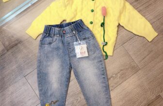 [🆕🇻🇳] Mylano – Thời trang xuất khẩu cho bé 😎❤️️⭐️ HÀNG MỚI VỀQuần bagy dành cho bé gái xinh xểu ạ
Chất bò dày dặn, co giãn tốt, màu xanh được yêu thích nhất tại cửa hàng đó ạ
Mùa này mix cùng áo len quá  , shares-0✔️ , likes-3❤️️ , date-2022-12-07 01:25:52🇻🇳🇻🇳🇻🇳📰🆕