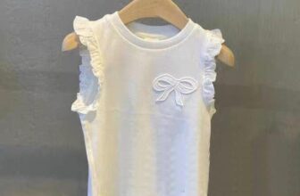 [🆕🇻🇳]  Kids Closet HM 🧑‍🧒❤️️👶⭐️ Tri ân 8/3 mới mã áo trông thì đơn giản mà mặc lên thì không đơn giản xíu nào luôn
Mã này mọi năm cứ phải 2xx 1 áo luôn vì đẹp mà vải đã cái nư lắm ý
Nay , shares-0✔️ , likes-0❤️️ , date-2023-03-07 18:23:43🇻🇳🇻🇳🇻🇳📰🆕