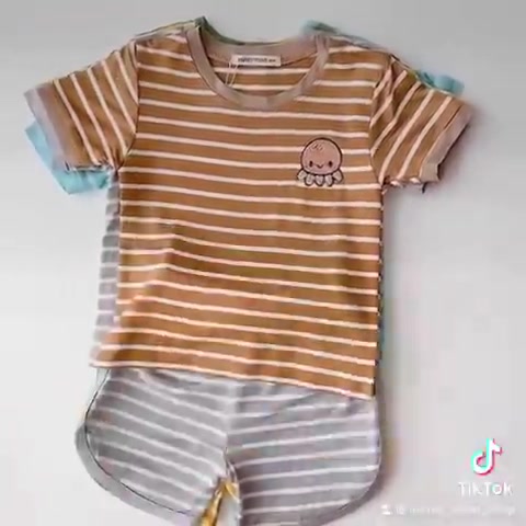 [🆕🇻🇳]  Chickbaby order Uk – Hàng xách tay mẹ và bé – Chuyên order đồ auth các hãng uk, us: HM, NEXT, GEORGE, MATALAN… 🧑‍🧒❤️️👶⭐️ #GÓC #HÀNG #TẶNG
E mua đổ sỉ nhưng trong quá trình vận chuyển về Vn, có vài chai bị đổ ít ra bần vỏ nên e để lại tặng các mẹ trong page mình nhé ạ.
Y/c:  , shares-0✔️ , likes-7❤️️ , date-2023-07-15 20:17:37🇻🇳🇻🇳🇻🇳📰🆕