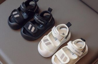 [🆕🇻🇳] Đậu’s House – Chuyên quần áo trẻ em xuất khẩu, xuất dư xịn 🧑‍🧒❤️️👶⭐️ Thêm một mẫu sandal cho bé từ size 10 tháng tới 4 tuổi
Chất liệu siêu nhẹ, ma sát tốt, chắc chắn phần mũi dép bảo vệ ngón chân
Size 16-26 cho bé chân 12- , shares-0✔️ , likes-0❤️️ , date-2023-08-03 15:30:01🇻🇳🇻🇳🇻🇳📰🆕