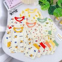 [🆕🇻🇳] BABY & MOM’s -Thời trang trẻ em 🧑‍🧒❤️️👶⭐️  Sài Gòn sáng nắng chiều mưa 
 Thành ra là khách rất “ưa” bộ dài
  Bộ dài tay thun lạnh  nềm kem in hoạ tiết phối viền
  Bảng màu mới siêu đẹp cho bé 
  sz , shares-0✔️ , likes-0❤️️ , date-🇻🇳🇻🇳🇻🇳📰🆕