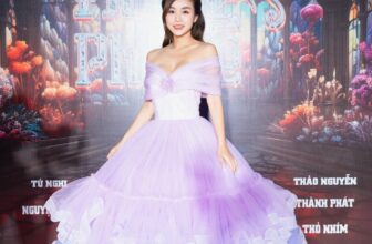 [🆕🇻🇳] Những Bông Hoa Nhỏ (AnBi Kids) 😎❤️️⭐️ Ba mẹ con Cindy Lư hoá thân thành nàng lọ lem xinh đẹp trong thiết kế của AnBie by Bông Hoa Nhỏ
#Anbiebybonghoanho #AnbieAcademy #nhungbonghoanho #vaycon , shares-2✔️ , likes-12❤️️ , date-2023-11-11 19:14:52🇻🇳🇻🇳🇻🇳📰🆕