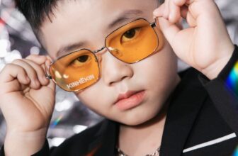 [🆕🇻🇳]  Vest trẻ em – Domark Kids- Bán buôn, bán lẻ vest trẻ em, vest bé trai cao cấp 🧑‍🧒❤️️👶⭐️ Các Shoot hình trong Concept Bạc tại show “Nắng Pha Lê”
www.domark.vn
Ship COD toàn quốc
Hotline: 0983730766
#vesttreemthietke #domarkkids #hanoi #ve , shares-2✔️ , likes-26❤️️ , date-2023-11-23 17:00:19🇻🇳🇻🇳🇻🇳📰🆕