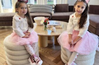 [🆕🇻🇳] KIZZO SHOP – 165 Hoàng Hoa Thám 👕 Top1Fashion 👗  Link shopeeTan chảy cùng chân váy ren màu hồng siêu siêu yêu của JJSize 2 | 3 | 4 | 5 | 6 | 7 | 8 | 10 | 12——————
Link nhóm zalo
Link nhóm facebook , shares-0✔️ , likes-1❤️️ , date-2023-12-05 18:20:17🇻🇳🇻🇳🇻🇳📰🆕