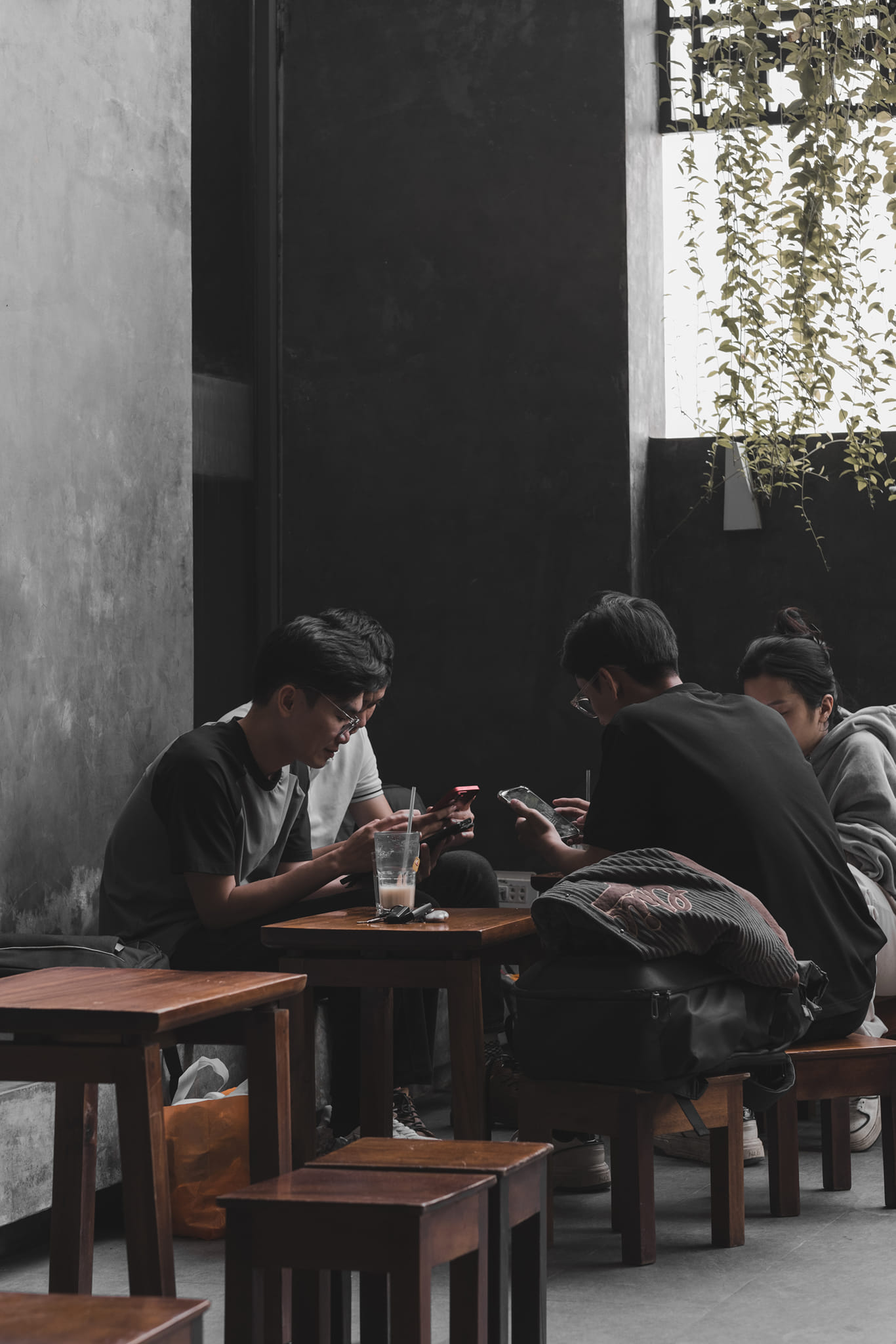 [☕️🇻🇳] Hello Coffee – Quán cà phê Internet Thành Phố Huế 🥤 Top1Coffee ☕️ “Ngày mai có thể lạnh buốt, nhưng hôm nay là mùa xuân.”Còn gì tuyệt vời hơn khi mà sau một năm, chúng ta sẽ được gặp lại nhữn , shares-0✔️ , likes-21❤️️ , date-2024-02-10 19:51:00🇻🇳🇻🇳🇻🇳📰🆕