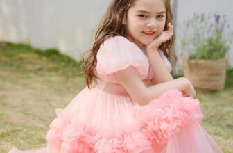 [🆕🇻🇳]  Thời trang trẻ em Sumi – Đồ trẻ em 🧑‍🧒❤️️👶⭐️ 1 chiếc đầm công chúa cực xinh. Ren xịn mềm mại. Các con mặc đi tiệc cuối năm hoặc tết cực đẹp.
Size từ 10kg đến 45kg.
Hàng mới về
, shares-0✔️ , likes-12❤️️ , date-2024-01-26 22:28:52🇻🇳🇻🇳🇻🇳📰🆕