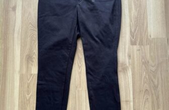 [🆕🇻🇳]  Nhà Mai – Chuyên sỉ lẻ quần áo xuất dư người lớn, trẻ em VNXK 🧑‍🧒❤️️👶⭐️ Lẻ 1q uni Nữ ạ
Size L: 53-60kg
70k
, shares-0✔️ , likes-1❤️️ , date-2024-04-02 14:01:44🇻🇳🇻🇳🇻🇳📰🆕