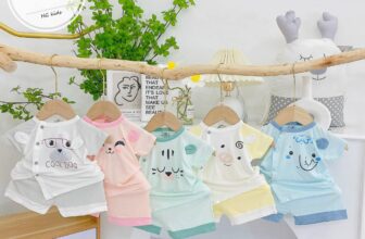 [🆕🇻🇳]  HG Kids – Xưởng Sỉ Quần Áo Cho Bé 🧑‍🧒❤️️👶⭐️ Mẫu bộ cộc mới của xưởng lên kệ nạ   Bộ sử dụng vải petit Sài Gòn, mềm mịn, mát rượi, không bai dão sau giặt, an toàn cho da bé.
5 màu dễ thương, có kèm  , shares-1✔️ , likes-11❤️️ , date-2024-04-06 22:51:44🇻🇳🇻🇳🇻🇳📰🆕