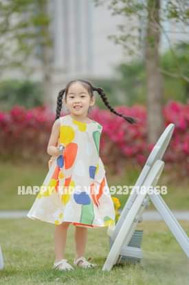 [🆕🇻🇳]  Happy Kids VN – Hạnh phúc được ngắm con an vui! 🧑‍🧒❤️️👶⭐️ Mẹ nói diện váy mới mẹ cho mình đi chill. 
 
 , shares-0✔️ , likes-0❤️️ , date-🇻🇳🇻🇳🇻🇳📰🆕