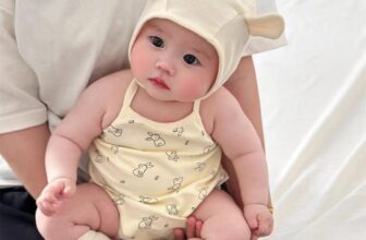 [🆕🇻🇳]  Homey baby – Đồ xinh cho bé yêu 🧑‍🧒❤️️👶⭐️ #H313068 – giá #125k
Suit 2 dây thun cotton co giãn 4 chiều, đã xinh lại còn mát chốt nhanh các mẹ ơiii
Bảng size tham khảo:
– Size 66 (5-7kg)
– Size 73 ( , shares-0✔️ , likes-1❤️️ , date-2024-05-16 21:59:41🇻🇳🇻🇳🇻🇳📰🆕