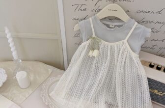 [🆕🇻🇳]  Homey baby – Đồ xinh cho bé yêu 🧑‍🧒❤️️👶⭐️ #H308124 – giá #195k
Mua 1 được 2, mix rời cũng xinh mà mặc nguyên set lại càng xinh
#195k/set váy thun xanh + váy lưới 2 dây ạ
Bảng size tham khảo:
– Siz , shares-0✔️ , likes-0❤️️ , date-2024-05-14 16:55:30🇻🇳🇻🇳🇻🇳📰🆕