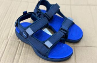 [🆕🇻🇳]  Nhà Mai – Chuyên sỉ lẻ quần áo xuất dư người lớn, trẻ em VNXK 🧑‍🧒❤️️👶⭐️ Sandals bé trai em còn vài đôi
Đi êm nhẹ ạ
Size 31
, shares-0✔️ , likes-1❤️️ , date-2024-05-11 01:05:15🇻🇳🇻🇳🇻🇳📰🆕