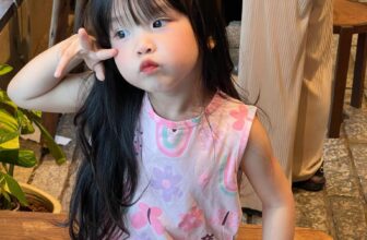 [🆕🇻🇳]  Thóc Kids – Thời trang trẻ em – Chuyên sỉ lẻ quần áo xuất dư, made in VN cho trẻ 🧑‍🧒❤️️👶⭐️ #225k/3b Em lên sét 3b 3 lỗ tone màu bé gái xinh xỉu Ôi cái màu quá xinh, hoa bướm bi mùa hè quá hợp
CChất: cotoon 4c đẹp+ mát lạnh  Full size :
Size 10 , shares-0✔️ , likes-2❤️️ , date-2024-05-20 12:12:57🇻🇳🇻🇳🇻🇳📰🆕