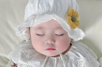[🆕🇻🇳] Góc nhỏ của Ngân – Đồ bộ mặc nhà cho bé 🧑‍🧒❤️️👶⭐️  Mũ cô gái Hà Lan vải xô viền ren đính nơ xịn xò nè khách ơii. N để giá tặng #69k/cái thôi nhennn  Khách cần nhắn N nhé
, shares-1✔️ , likes-3❤️️ , date-2024-07-11 18:22:48🇻🇳🇻🇳🇻🇳📰🆕