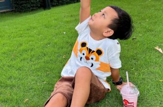 [🆕🇻🇳]  MONGU KIDS  thời trang thiết kế và phụ kiện trẻ em 🧑‍🧒❤️️👶⭐️  𝐶𝑢𝑜̂́𝑖 𝑡𝑢𝑎̂̀𝑛 𝑥𝑎𝑛ℎ 𝑚𝑎́𝑡 𝑡𝑟𝑜𝑛𝑔 𝑡ℎ𝑖𝑒̂́𝑡 𝑘𝑒̂́ 𝐓I𝐆E𝐑𝑪𝒉𝒂̂́𝒕 𝒍𝒊𝒆̣̂𝒖: vải xô nhật, muslin cùng tapta 2 da  thoáng mát mềm mịn không dặm ngứa.
𝑺𝒂̉𝒏 𝒑𝒉𝒂̂̉𝒎: đượ , shares-0✔️ , likes-9❤️️ , date-2024-07-05 21:37:03🇻🇳🇻🇳🇻🇳📰🆕