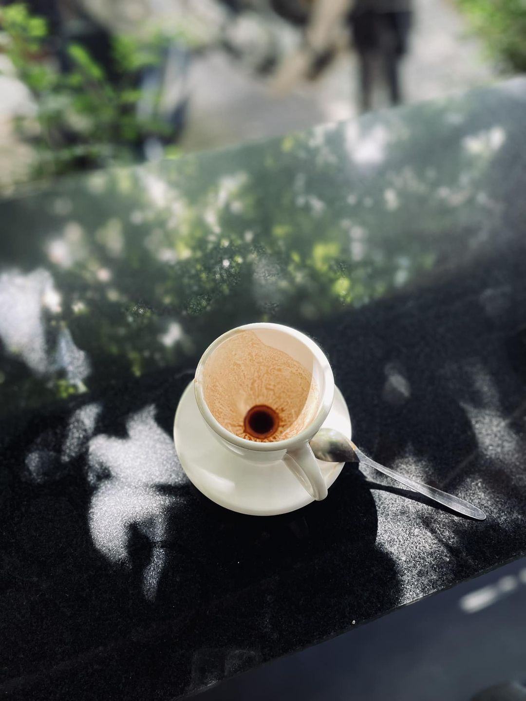 [☕️🇻🇳] 1976 Cà phê   🥤 Top1Coffee ☕️ Chạm vào tháng tư, xin ai đó cứ bước đi nhè nhẹ và tĩnh lặng để cảm nhận cái thời tiết nửa xuân nửa hạ của những ngày tháng tư c , shares-0✔️ , likes-15❤️️ , date-2021-03-31 12:26:00🇻🇳🇻🇳🇻🇳📰🆕