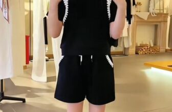 [🆕🇻🇳] Nhím Shop 🧑‍🧒❤️️👶⭐️ ĐẸP – CÁ TÍNH – THOÁNG MÁT
Chất vải co giãn , mềm mai thoáng mát.
Đủ size cho bé đến 55kg .
Kiểm tra hàng trước khi thanh toán.
, shares-1✔️ , likes-22❤️️ , date-2024-07-16 05:46:55🇻🇳🇻🇳🇻🇳📰🆕