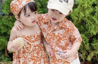 [🆕🇻🇳]  Đậu – Kids & Mom – thời trang thiết kế mẹ và bé 🧑‍🧒❤️️👶⭐️ Nắng vàng, biển xanh và emChào hè với những sắc hoa rực rỡ, sẵn sàng cho 1 mùa hè cực bùng cháy ạSet hoa cam đã sẵn sàng lên kệ để phục vụ các bác rồ , shares-3✔️ , likes-12❤️️ , date-2024-07-21 14:54:39🇻🇳🇻🇳🇻🇳📰🆕