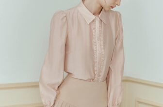 [🆕🇻🇳] P.H.Eberlly customers will be the most delicate girls 👕 Top1Fashion 👗  𝑴𝒊𝒕𝒂 𝑺𝒉𝒊𝒓𝒕 – 𝑬𝒍𝒔𝒂 𝑴𝒊𝒏𝒊 𝑺𝒌𝒊𝒓𝒕
Chất liệu Tơ Tecel thoáng mát là ưu điểm để nàng có thể lựa chọn cho mỗi dịp cần thiết , với chi tiết xếp bèo nhún nhẹ nhàng , shares-1✔️ , likes-14❤️️ , date-2024-08-07 20:13:59🇻🇳🇻🇳🇻🇳📰🆕