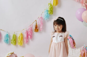 [🆕🇻🇳] Ó Baby – Thương hiệu đồ công chúa dành cho baby từ 0 – 3 tuổi được vận hành bởi Ó PRINCESS 🧑‍🧒❤️️👶⭐️ 𝐎́ 𝐛𝐚𝐛𝐲 𝐛𝐲 Ó Princess – Váy Công chúa
Ỏn ẻn vậy thôi chứ
Em thích váy xinh bỏ xừ
Mọi người hãy sắm hco các em bé xinh iu nhìu váy điều nhé
———–
, shares-0✔️ , likes-3❤️️ , date-2024-08-08 15:00:16🇻🇳🇻🇳🇻🇳📰🆕