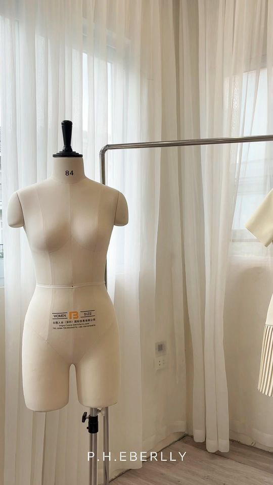 [🆕🇻🇳] P.H.Eberlly customers will be the most delicate girls 👕 Top1Fashion 👗  𝑴𝒂𝒊𝒔𝒐𝒏 𝑫𝒓𝒆𝒔𝒔 , “𝑷𝒍𝒂𝒄𝒆 𝒕𝒉𝒆 𝒐𝒓𝒅𝒆𝒓 𝒕𝒐𝒅𝒂𝒚.” #PHEberllyVN
Maison Dress, “Hãy đặt hàng ngay hôm nay. ” #PHEberllyVNĐược dịch từ Tiếng Anh
 , shares-47✔️ , likes-335❤️️ , date-2024-08-09 00:21:22🇻🇳🇻🇳🇻🇳📰🆕