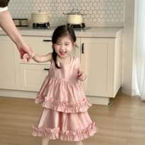 [🆕🇻🇳]  Mộc store – chuyên sỉ Qate 🧑‍🧒❤️️👶⭐️ Sét rời áo + váy cho bé
Với chất liệu Jeans lụa
Size 12-22kg giá 120k
Size 22-38kg giá 130k
Sỉ Zalo :
Zalo : 0909695576
, shares-0✔️ , likes-0❤️️ , date-🇻🇳🇻🇳🇻🇳📰🆕