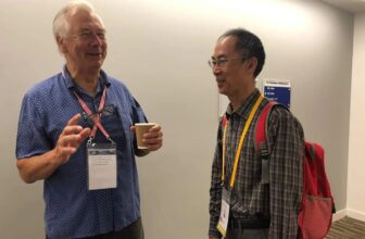 [🆕🇻🇳] Diễn đàn Toán học Việt Nam 📚 Top1Learn 📕 Chia sẻ với trưởng đoàn Lê Anh Vinh, GS Tony Gardiner nhớ lại: “Lần đầu tôi biết đến IMO là vào năm 1979, khi IMO diễn ra trên đất Anh và tôi được mời chấm , shares-35✔️ , likes-14K❤️️ , date-2024-08-14 14:53:59🇻🇳🇻🇳🇻🇳📰🆕