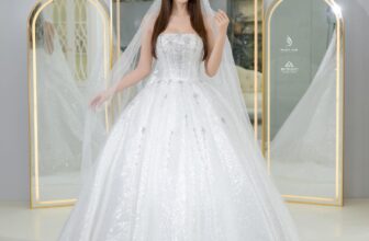 [🆕🇻🇳] 2H Studio – Chụp Ảnh Cưới Đẹp 🤵🏻 Top1Wedding 👰🏻  NÂNG NIU VẺ ĐẸP TINH TÚY TRONG TỪNG MẪU THIẾT KẾChúng mình hiểu rằng mỗi cô dâu đều mang một nét đẹp riêng, một câu chuyện tình yêu đặc biệt cần được tr , shares-0✔️ , likes-73❤️️ , date-2024-08-22 21:00:26🇻🇳🇻🇳🇻🇳📰🆕