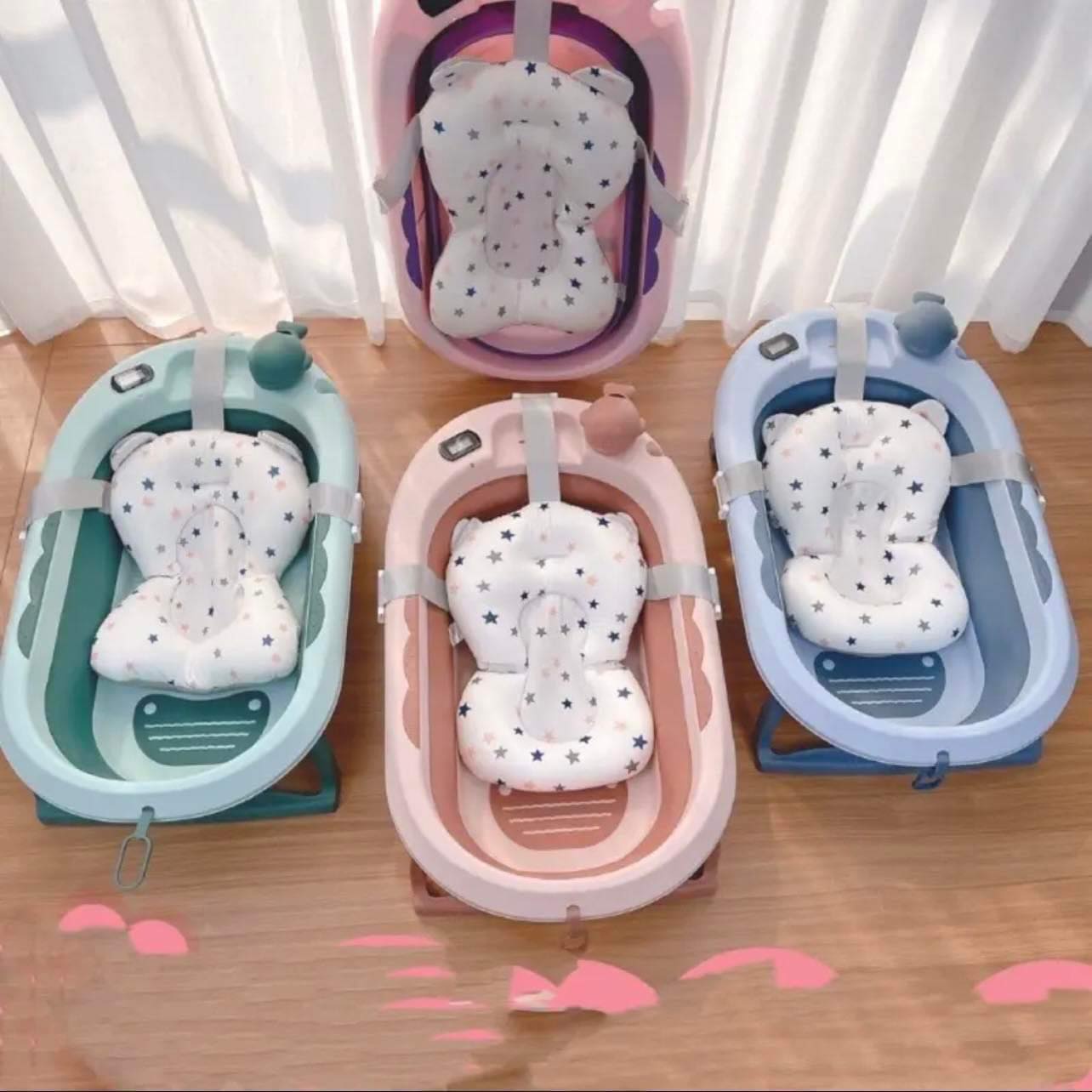 [🆕🇻🇳] Min’s – Baby & Kid shop – Bán và nhận oder các mặt hàng quần áo, phụ kiện trẻ em trên TAOBAO 🧑‍🧒❤️️👶⭐️ Body nơ bông tông hồng cam đẹp lạ trên nền vải nhún dễ thương.
Chất liệu: Đũi xốp nhún 100%
Size 0123 (ss – 13kg)
Giá #109k
#hàng_sắp_về
, shares-0✔️ , likes-1❤️️ , date-2024-08-23 20:58:23🇻🇳🇻🇳🇻🇳📰🆕