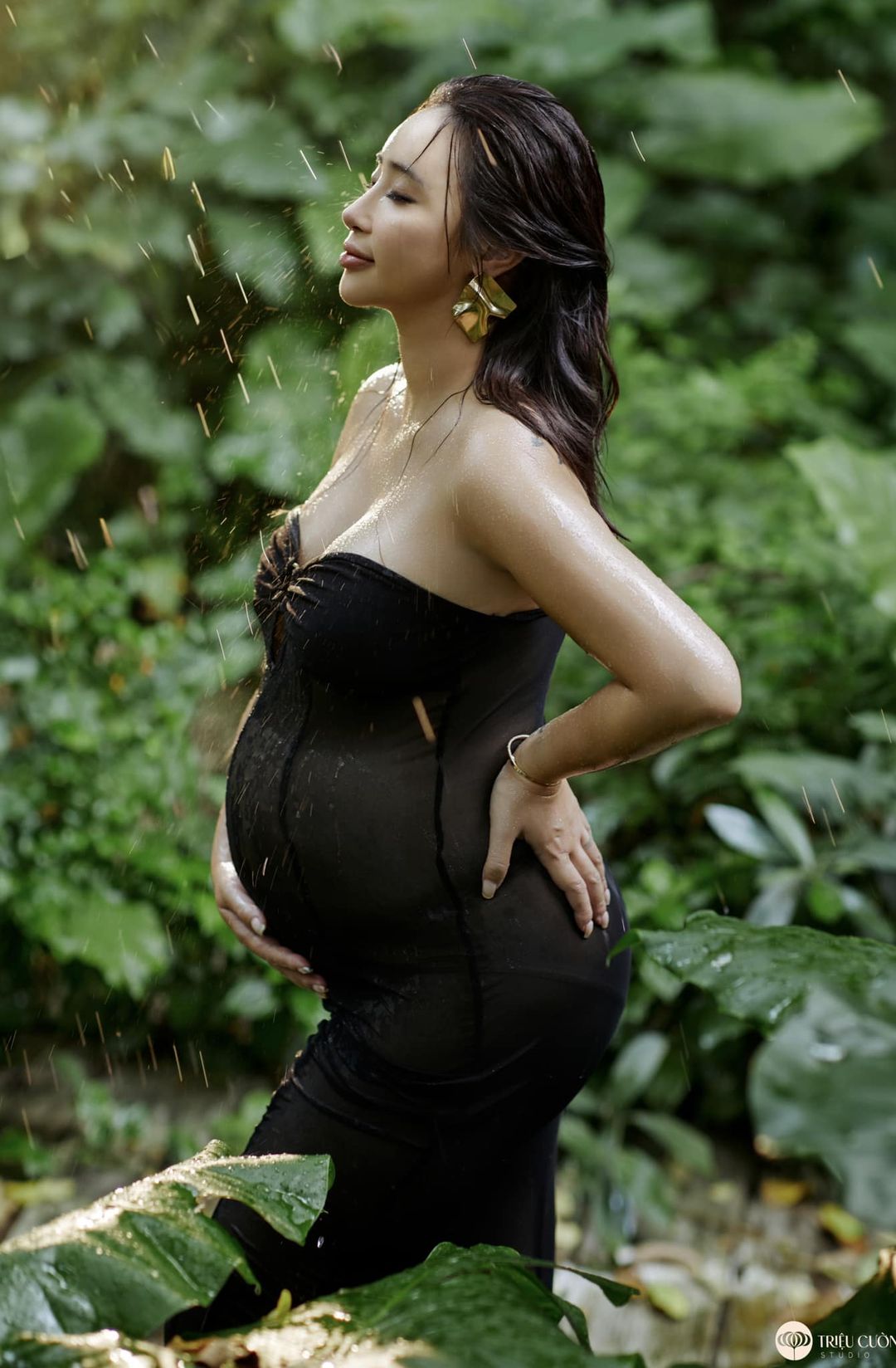 [🆕🇻🇳]  Nhà Ủn – sỉ/lẻ Quần áo trẻ em vnxk, cambodia xuất khẩu, tqxk 😎❤️️⭐️ Xinh quá trời
Sales rẻ 185k set thôi ạ
Chân váy có quần trongSize 2/3 tới 11/12y (13-45kg)INBOX NGAY CHO NHÀ ỦNLấy sỉ vui lòng inb zalo 090461054 , shares-1✔️ , likes-0❤️️ , date-2024-08-28 19:48:07🇻🇳🇻🇳🇻🇳📰🆕