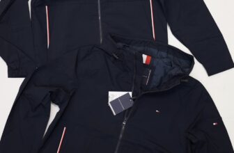 [🆕🇻🇳] KIZZO SHOP – Quần Áo Trẻ Em Xuất Khẩu 😎❤️️⭐️ Áo gió mà cỡ này   Hiệu mạnh họ luôn làm chỉnh chu từng chi tiết nhỏ, ai đã từng mặc là NGHIỆN .Size S | M
, shares-0✔️ , likes-5❤️️ , date-2024-08-27 17:04:12🇻🇳🇻🇳🇻🇳📰🆕