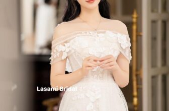 [🆕🇻🇳] Lasami Bridal – Váy cưới Hà Nội 🤵🏻 Top1Wedding 👰🏻  Dưới ánh nắng mới hiện ra cầu vồng
Nhờ có anh, màu hạnh phúc mới bừng sáng
, shares-0✔️ , likes-2❤️️ , date-2024-08-28 12:59:31🇻🇳🇻🇳🇻🇳📰🆕