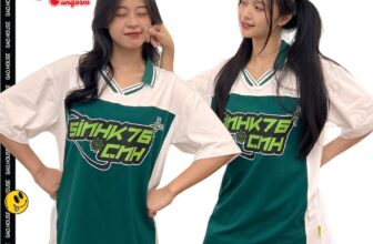 [🆕🇻🇳] Đồng Phục Gạo House – Là Xưởng sản xuất Áo Gia Đình, Áo Doanh Nghiệp, Công Ty, Áo Lớp, Áo Bảo Hộ… 👕 Top1Fashion 👗  Áo lớp đợt này cứ phải gọi là đỉnh của chópQuẹo lựa quẹo lựa đi cả nhà ơi, phối màu mới với bộ big logo chất như nước cất đang chờ đợi được các dân chơi , shares-0✔️ , likes-4❤️️ , date-2024-08-28 02:00:23🇻🇳🇻🇳🇻🇳📰🆕