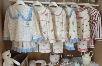 [🆕🇻🇳] Bonnii Kids – Ở đây có áo quần, giày dép, phụ kiện dành cho bé yêu của bạn 🧑‍🧒❤️️👶⭐️ Xinh chưa nè? Mẹ và bé tha hồ diện đồ đôi nhé
Size bé 90-150, mẹ size 160-170
Màu sắc có thể chênh lệch một chút do ánh sáng nhưng không đáng kể.
Hàng QCCC , shares-0✔️ , likes-4❤️️ , date-2024-08-28 17:45:32🇻🇳🇻🇳🇻🇳📰🆕