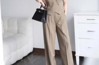 [🆕🇻🇳] Wellcome to CHIC HOUSE by CHIC VNXK 👕 Top1Fashion 👗   Set Ghile Xecop High Fashion nút chéo , C115, Chic House
— Đẹp vô đối, mặc là mê, siêu phẩm high fashion mới keng từ nhà XecopVới thiết kế áo Gi-lê cổ Rue , shares-0✔️ , likes-0❤️️ , date-2024-09-04 15:54:38🇻🇳🇻🇳🇻🇳📰🆕