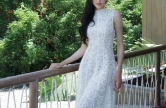 [🆕🇻🇳] Huong Boutique – Định hướng phong cách thời trang 👕 Top1Fashion 👗  𝐓𝐡𝐞 𝐦𝐨𝐬𝐭 𝐞𝐥𝐞𝐠𝐚𝐧𝐜𝐞 𝐚𝐧𝐝 𝐟𝐞𝐦𝐢𝐧𝐢𝐧𝐞 𝐥𝐚𝐜𝐞 𝐝𝐫𝐞𝐬𝐬Một trong những thiết kế đầm ren bán chạy nhất của nhà HUONG trong BST Resort 24. Thiết kế đầm ren hoa hậu được , shares-12✔️ , likes-352❤️️ , date-2024-08-31 01:28:19🇻🇳🇻🇳🇻🇳📰🆕