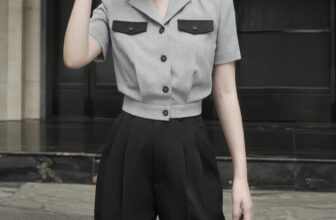 [🆕🇻🇳] 2Fleurs – You can have anything you want if you dress for it 👕 Top1Fashion 👗  𝐍𝐄𝐖 𝐈𝐍 | 𝐋𝐮𝐧𝐚 𝐭𝐨𝐩 𝐱 𝐀𝐧𝐝𝐫𝐞𝐚 𝐭𝐫𝐨𝐮𝐬𝐞𝐫𝐬‘Business casual’ là trào lưu hướng tới thời trang công sở, thanh lịch chuyên nghiệp, nhưng vẫn giữ được dấu , shares-2✔️ , likes-32❤️️ , date-2024-08-30 20:16:12🇻🇳🇻🇳🇻🇳📰🆕