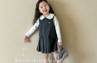 [🆕🇻🇳] Bonnii Kids – Ở đây có áo quần, giày dép, phụ kiện dành cho bé yêu của bạn 🧑‍🧒❤️️👶⭐️ Set xinh nhẹ nhàng cho bé diện trời thu
Size bé 90-140
Màu sắc có thể chênh lệch một chút do ánh sáng nhưng không đáng kể.
Hàng QCCC, order 2-5 tuần tùy bi , shares-0✔️ , likes-9❤️️ , date-2024-09-03 17:39:33🇻🇳🇻🇳🇻🇳📰🆕