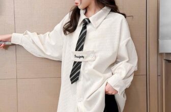 [🆕🇻🇳] Thời trang trẻ em-Sumo shop 🧑‍🧒❤️️👶⭐️ Một chiếc Sơmi phong cách đồng hành cùng bé khi thu về
 Áo phom rộng kèm Cavat cá tính dễ phối đồ
 Chất liệu nhung tăm nhưng không bí nóng, mềm mịn không b , shares-0✔️ , likes-11❤️️ , date-2024-09-02 22:18:41🇻🇳🇻🇳🇻🇳📰🆕