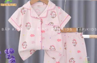 [🆕🇻🇳] BẮP KIDS – Chuyên cung cấp đồ sơ sinh cao cấp, sỉ lẻ toàn quốc : quần áo, bình sữa 🧑‍🧒❤️️👶⭐️ PIJAMA cho bé xinh quá nè các mẹ. Kuromi, Pony,.. toàn hình con thích thui ạ𝐁𝐀̆́𝐏 𝐊𝐈𝐃𝐒 – 𝙉𝙪̣ 𝙘𝙪̛𝙤̛̀𝙞 𝙘𝙪̉𝙖 𝙘𝙤𝙣 𝙡𝙖̀ 𝙝𝙖̣𝙣𝙝 𝙥𝙝𝙪́𝙘 𝙘𝙪̉𝙖 𝘽𝘼 𝙈𝙀̣ .
Hàng có sẵn
, shares-1✔️ , likes-1❤️️ , date-2024-09-04 01:30:12🇻🇳🇻🇳🇻🇳📰🆕